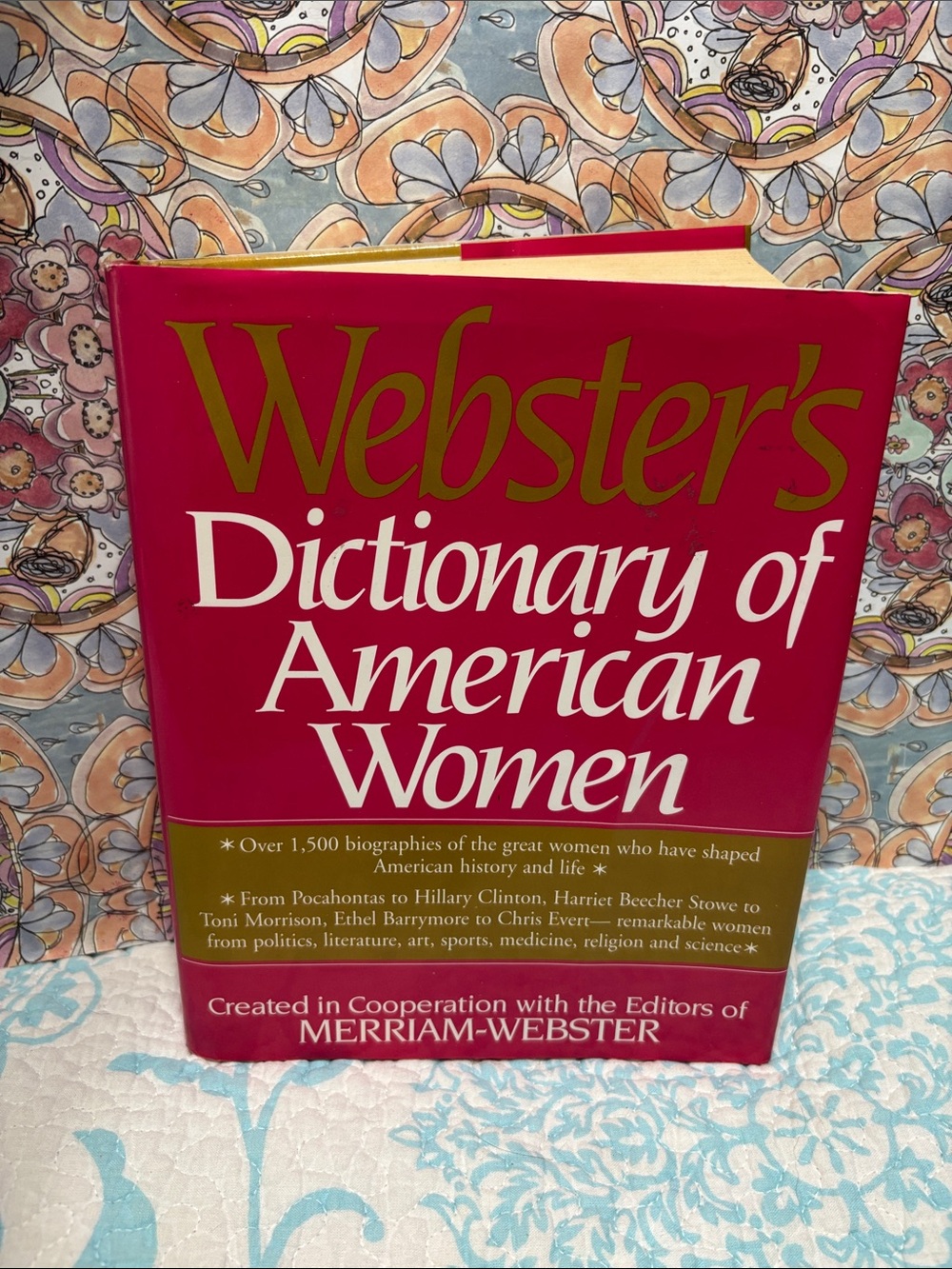 Webster's Dictionary of American Women - Hardcover